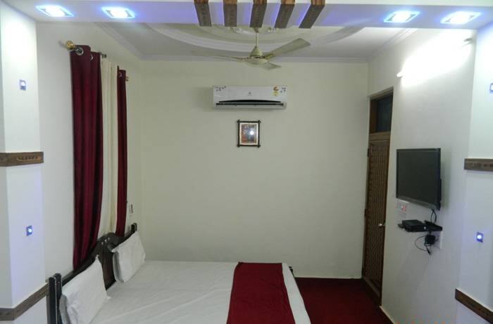 The Castle Bed & Breakfast, New Delhi 2